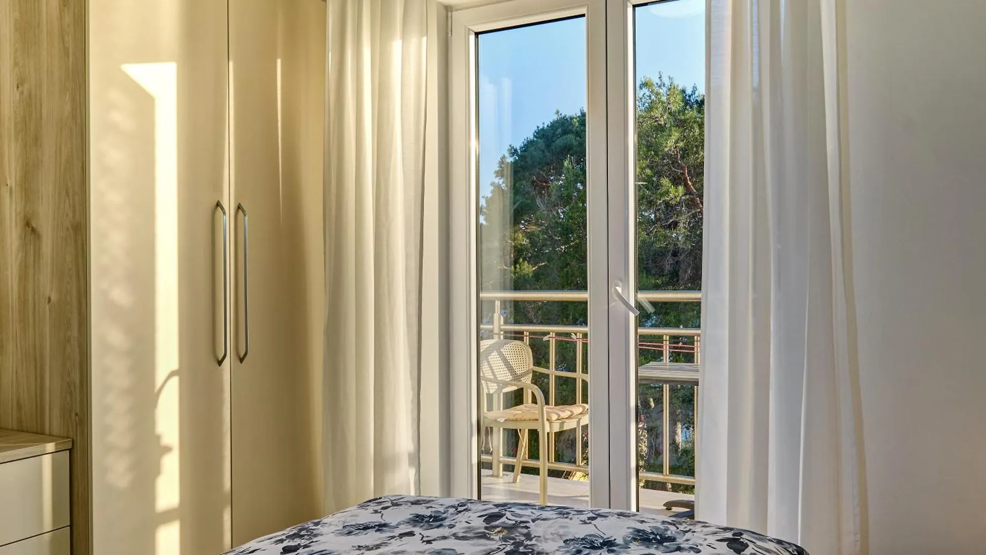 Guest house Calma Sea View Rooms Mali Losinj